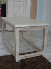 Стол деревянный,  сосна брашированая (под старину)