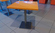 Продам столы оранжевого цвета б/у для КаБаРе