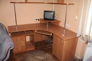 Продам большой компьютерный стол